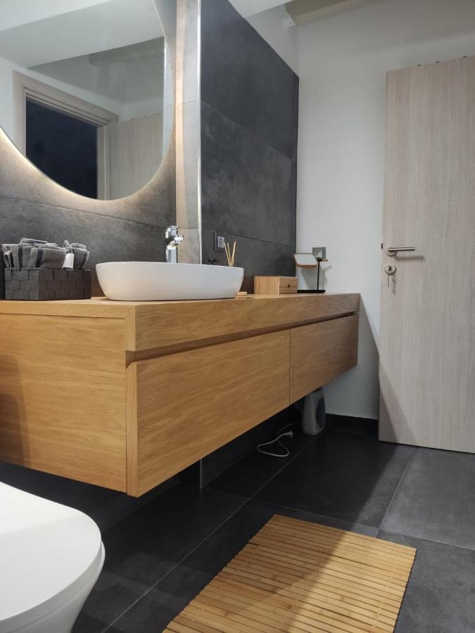 Vrachos Suites Aigio Extérieur photo