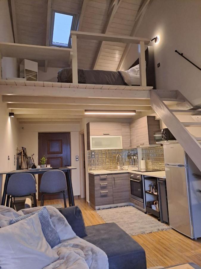 Vrachos Suites Aigio Extérieur photo